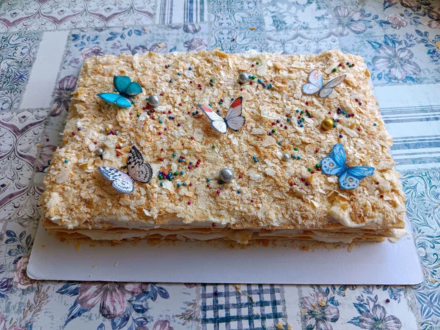 Торт "Наполеон" Готовим дома легко и просто! Торт "Наполеон" Готовим дома легко и просто!